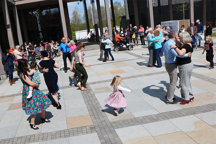 Vintage Fair Dancing